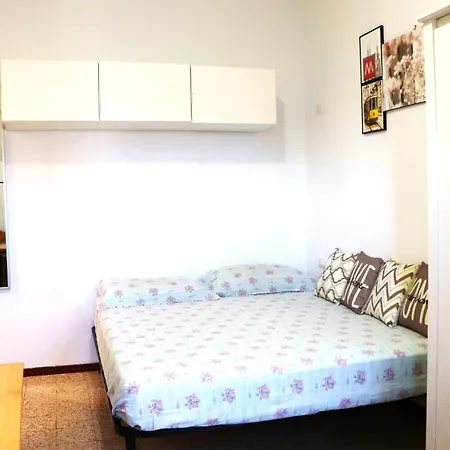 * La Casa Di Arti * 25 Min Dal Duomo Milánó